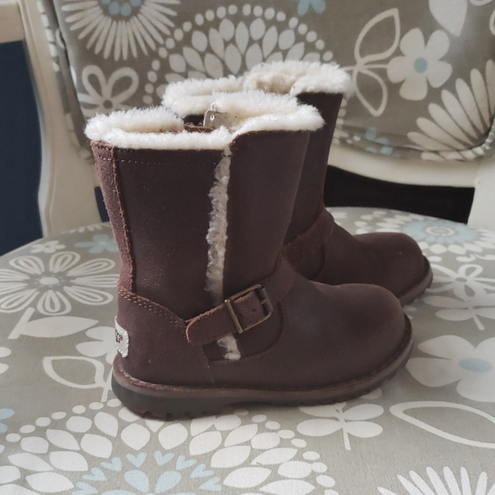 Toddler ugg boots